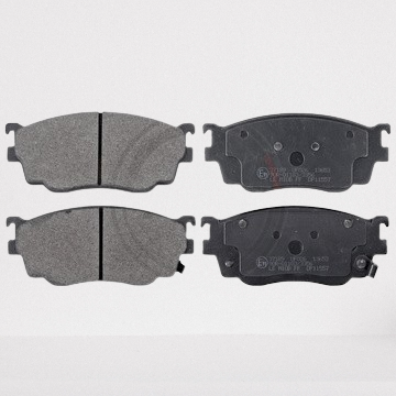 FRONT BRAKE PAD SET
